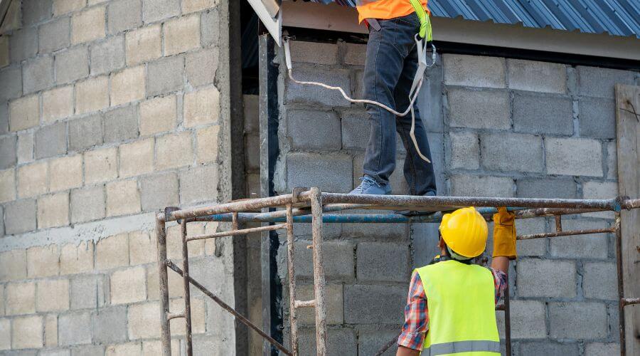 Expert Emergency Roof Repairs services in Osceola, AR
